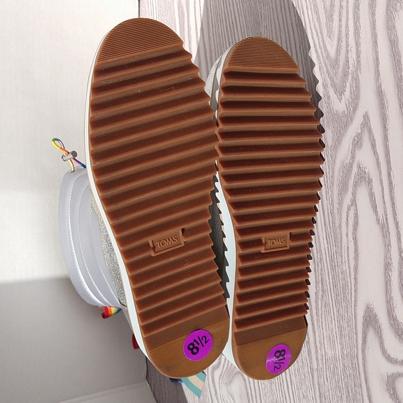 Toms Makenna silver metallic leather Winter Rain Boots size 8.5 - Picture 13 of 17